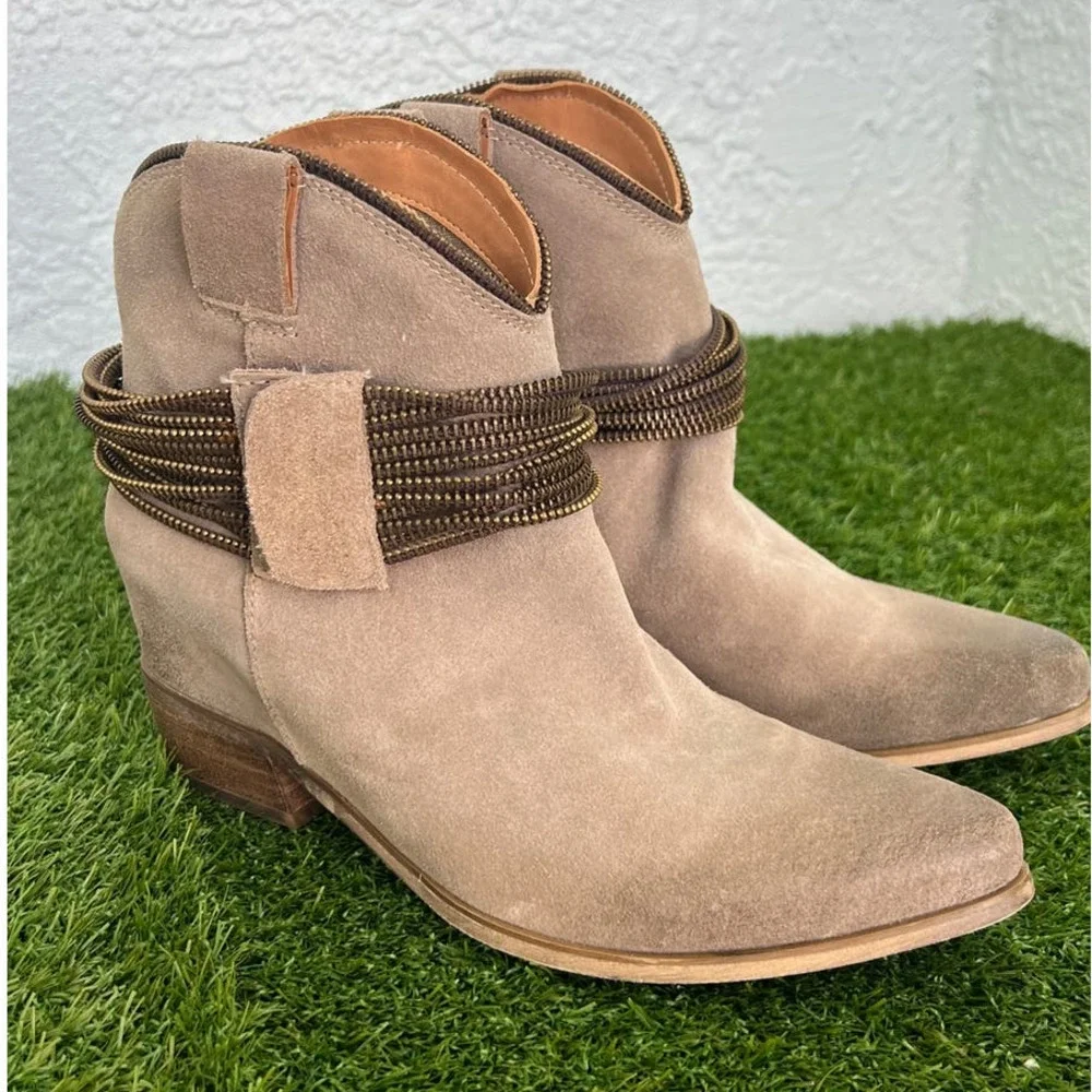 Matiko Tan Suede Western Inspired Short Boots - Size 10 with Straps - Picture 1 of 8